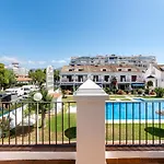 Beachside House בקתה *