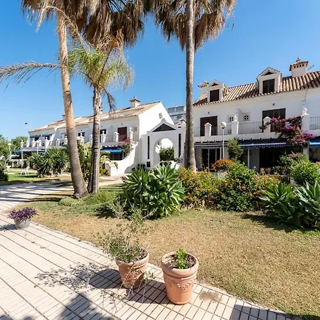 Alpesi faház Beachside House *