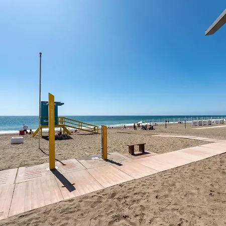Beachside House フエンヒロラ